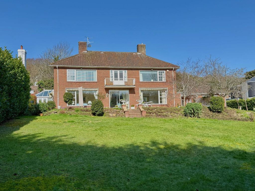 Property photo 3 of 26 Picture No. 19