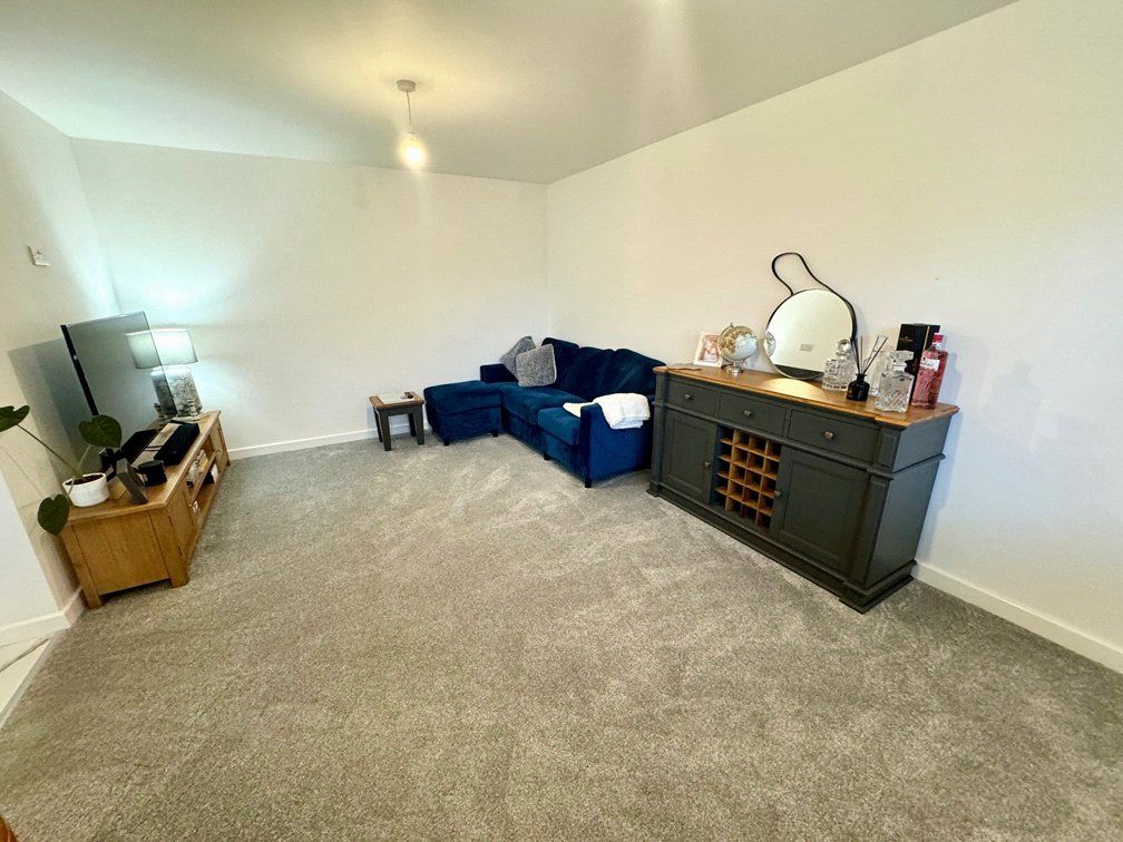 Property photo 3 of 15 Picture No. 04