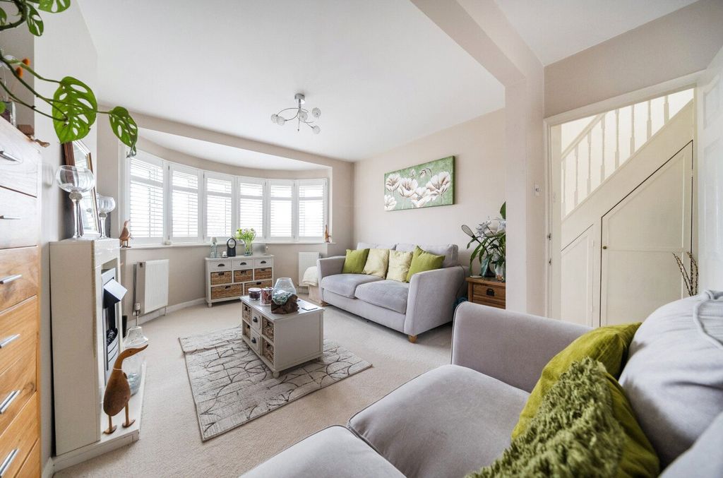 Property photo 2 of 22 Reception Room