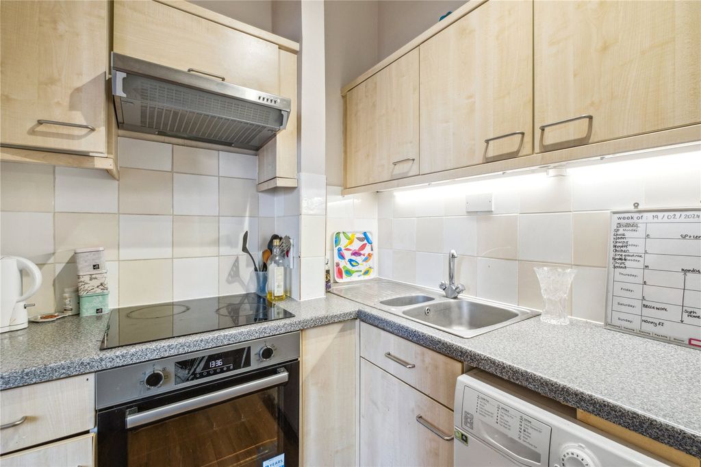 Property photo 2 of 13 Picture No. 09