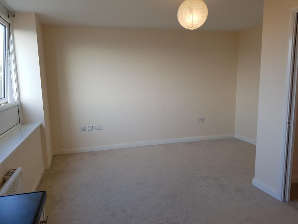 Property photo 2 of 4