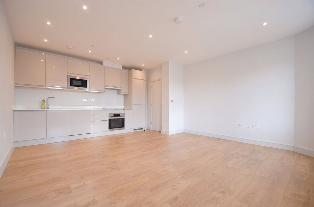 Property photo 1 of 13 Picture No. 12
