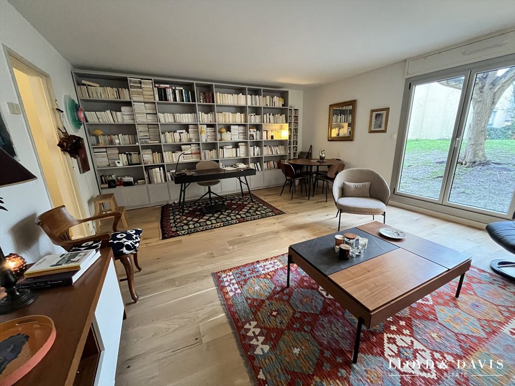 Property photo 1 of 12 Bordeaux Chartrons - Renovated Duplex With 3 Bedrooms