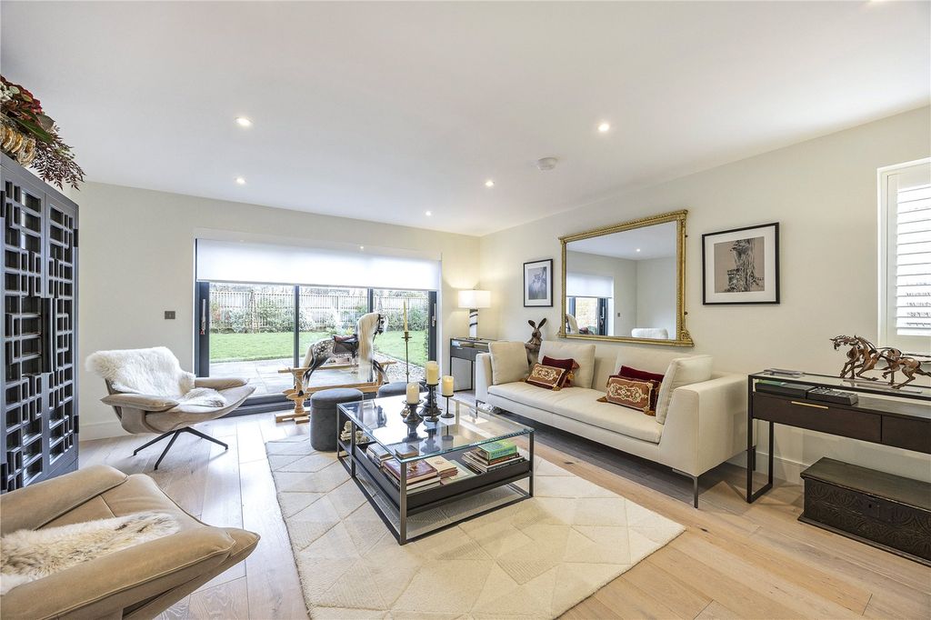 Property photo 3 of 19 Picture No. 45