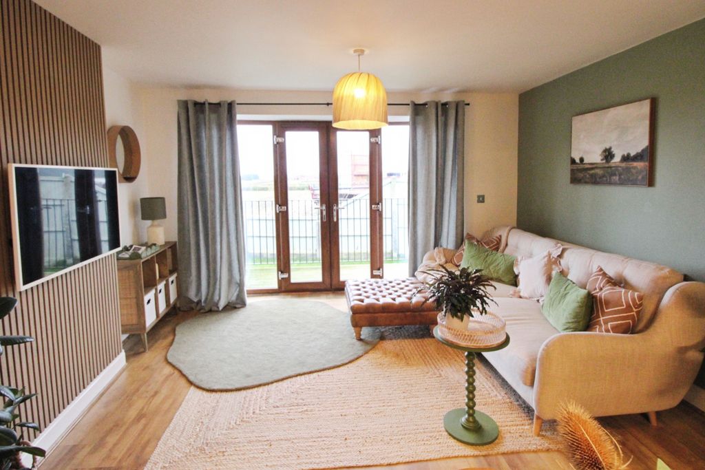 Property photo 3 of 17 462Efadc-Img_3182.Jpg