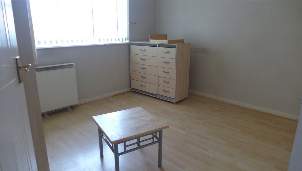 Property photo 3 of 6 Picture No. 03