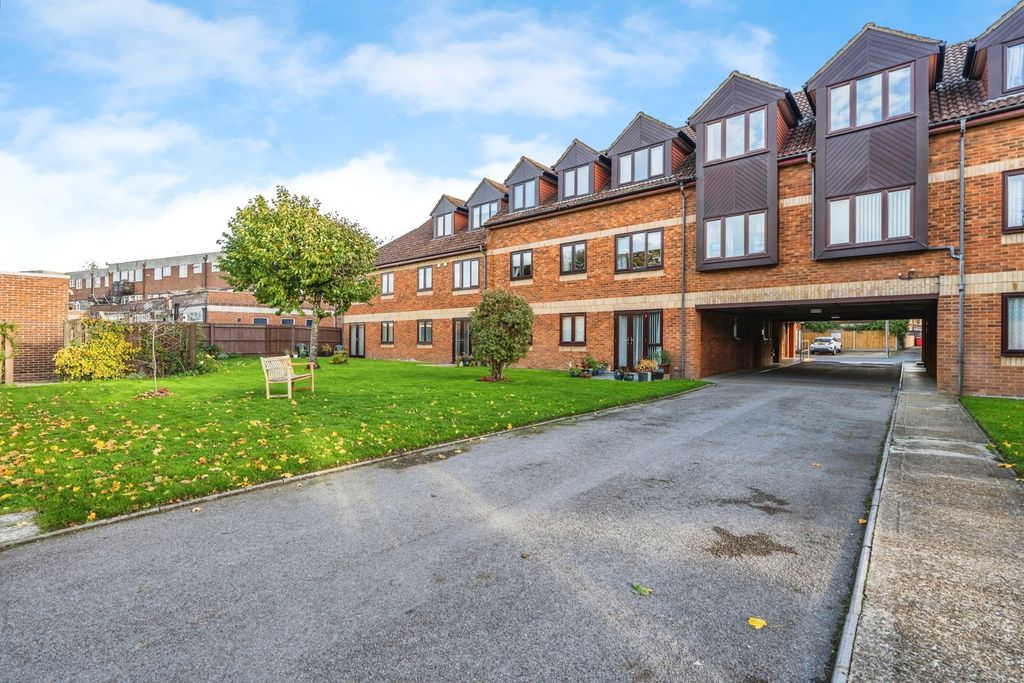 Property photo 1 of 17 Photo