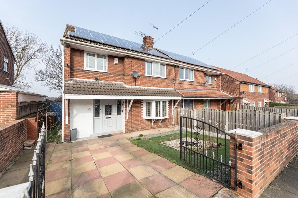 Property photo 2 of 23 5C5A6461.Jpg
