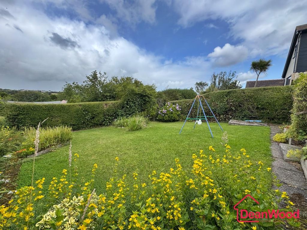 Property photo 3 of 29 3.Jpg