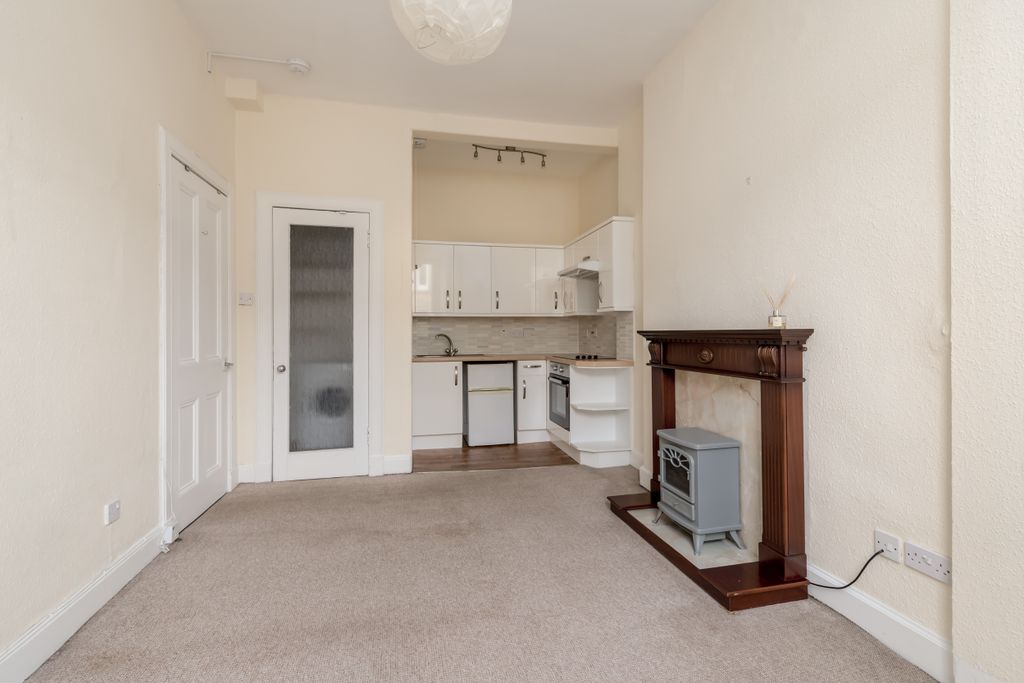 Property photo 3 of 10 Property Image 3