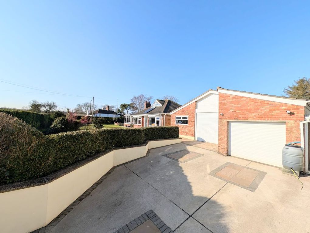 Property photo 1 of 31 Photo 29