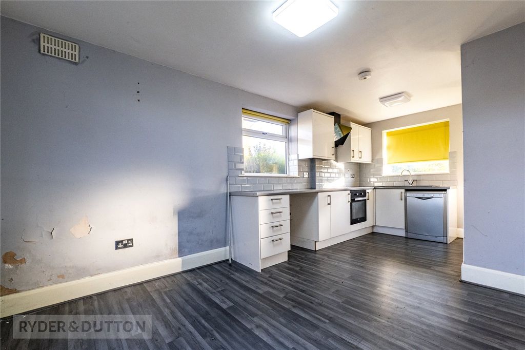 Property photo 3 of 20 Kitchen Diner