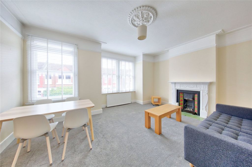 Property photo 1 of 10 Picture No. 09