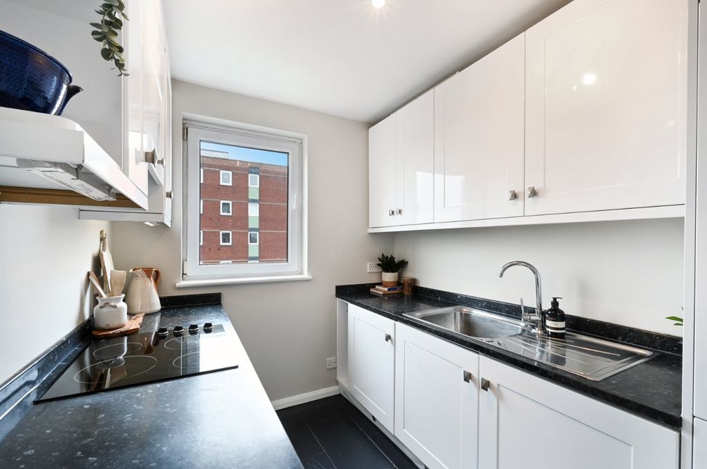 Property photo 3 of 19 Picture No. 03