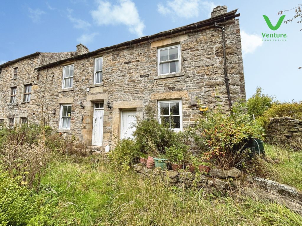 Property photo 1 of 35