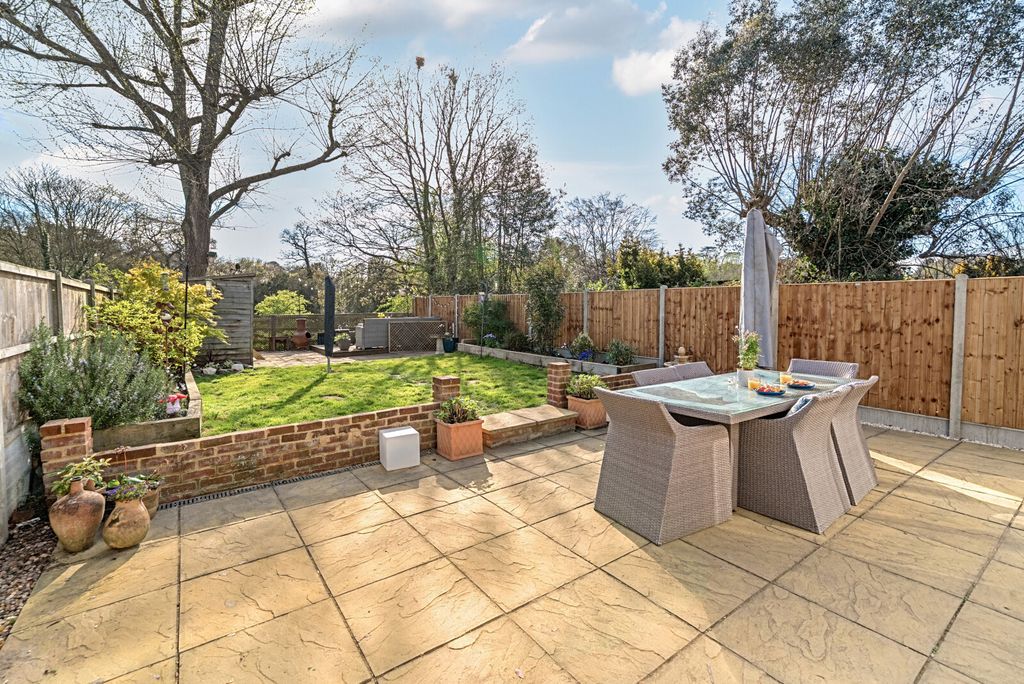 Property photo 3 of 17 Patio