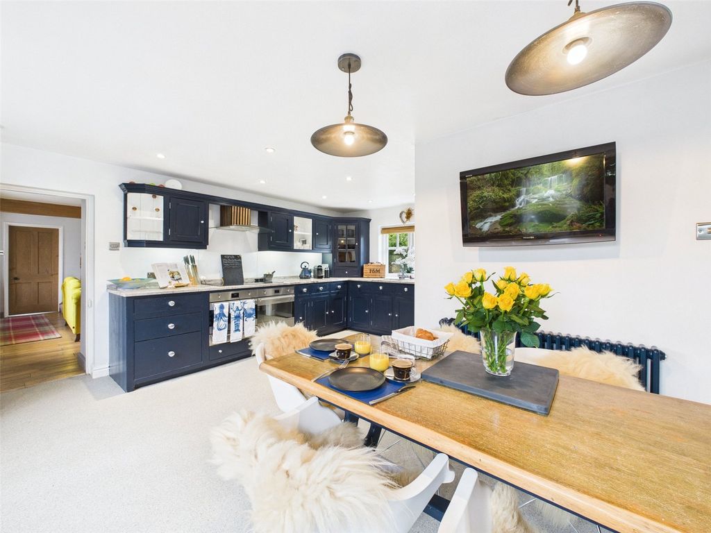 Property photo 3 of 30 Picture No. 49