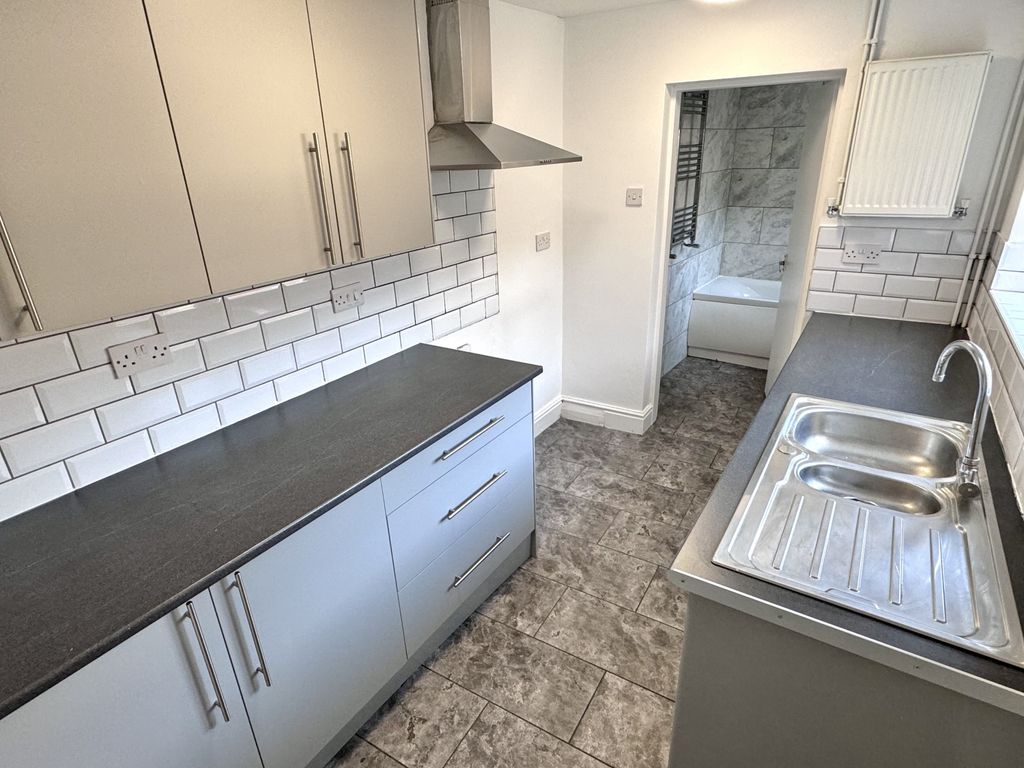 Property photo 2 of 8 Img_8392