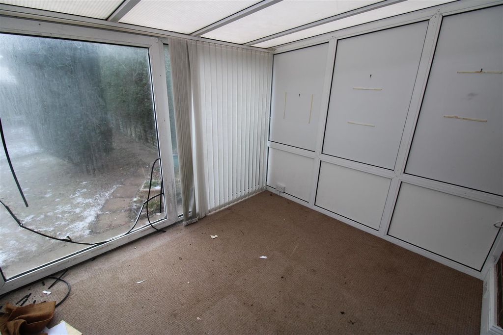 Property photo 3 of 16 Img_5461.Jpg