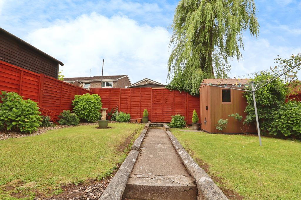 Property photo 3 of 17