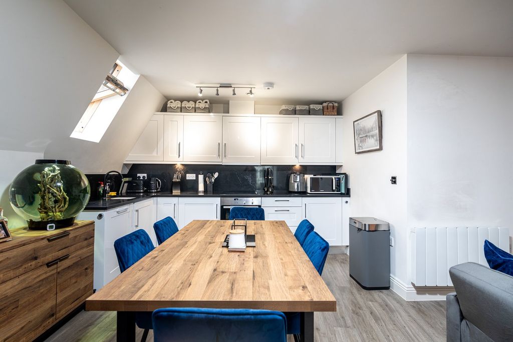 Additional image 10 of 1 bed flat for salePrinces Tower Road, St Saviour JE2