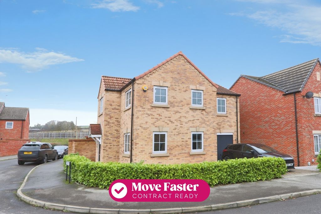 Property photo 1 of 17 4857010