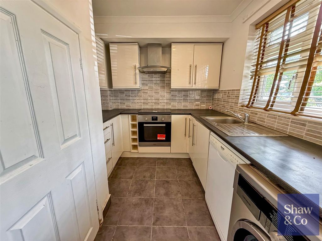 Property photo 2 of 10 Img_0501.Jpg