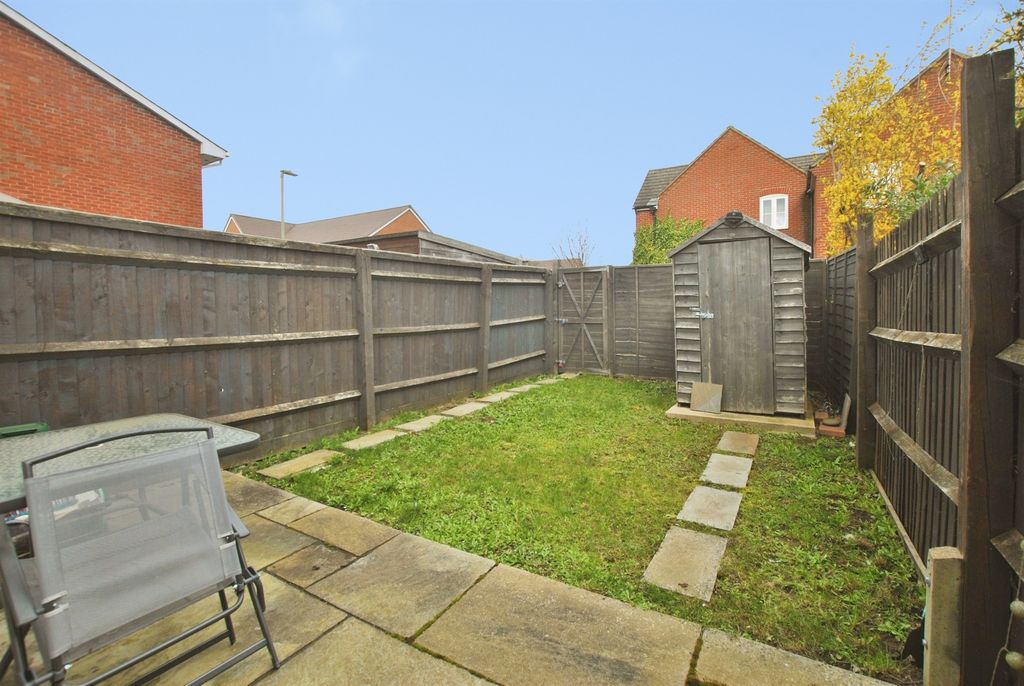 Additional image 9 of 2 bed terraced house for saleSpringdale, Wallingford OX10