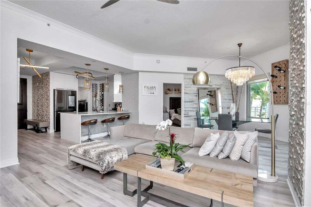 Property photo 3 of 20 <Alttext/>