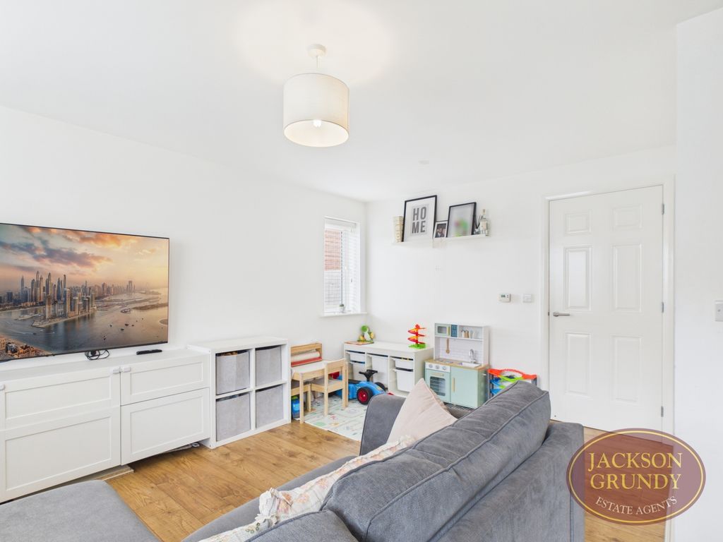 Property photo 2 of 15 Bective Close