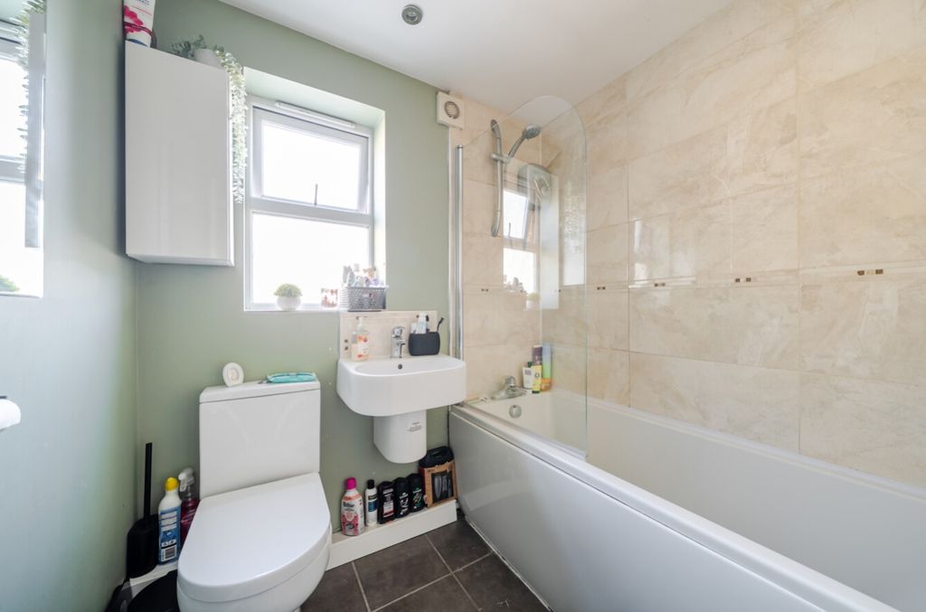 Additional image 17 of 3 bed semi-detached house for saleBaker Crescent, Lincoln, Lincolnshire LN6