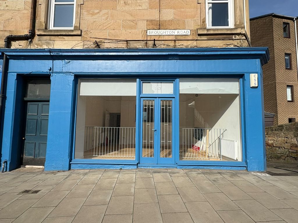 Property photo 2 of 26