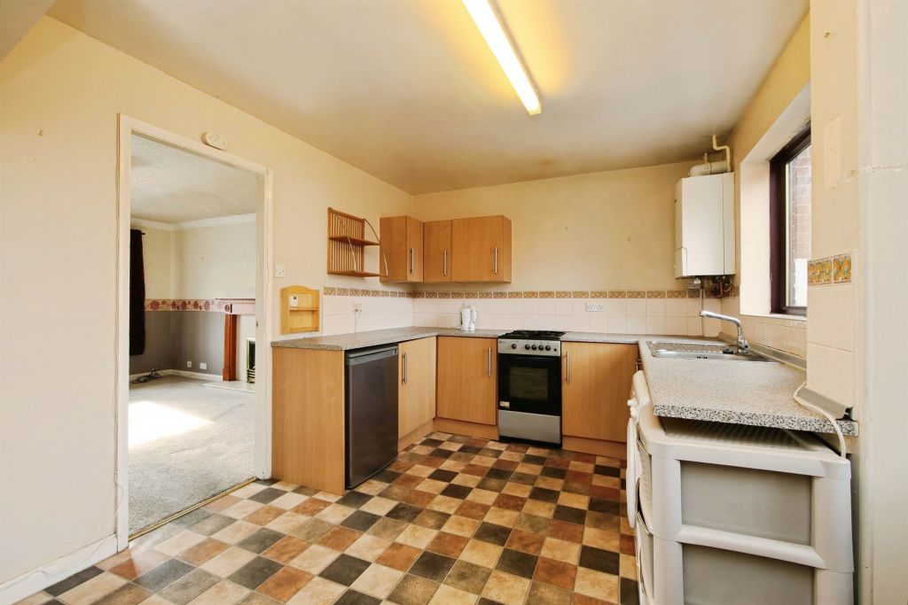 Property photo 2 of 14