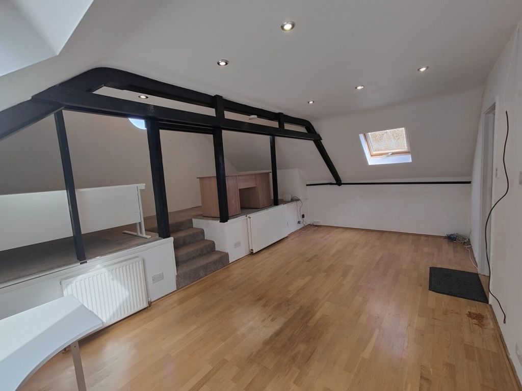 Property photo 2 of 2