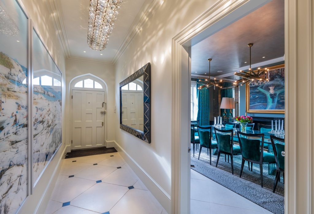 Property photo 2 of 32 Picture No. 92