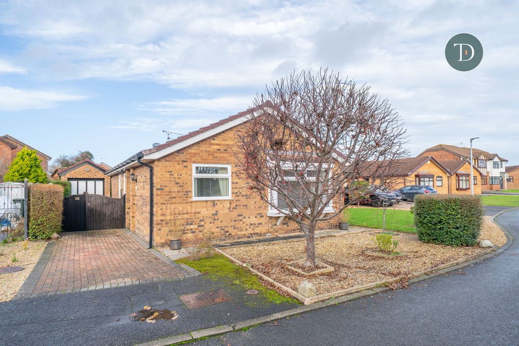 Property photo 1 of 22