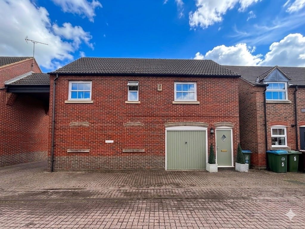 Property photo 1 of 9