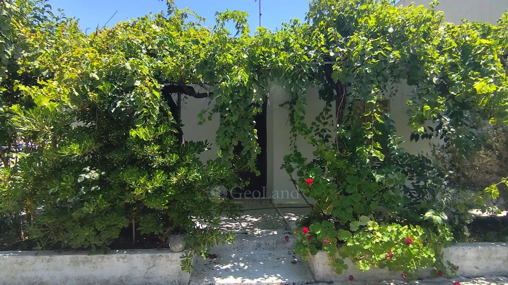 Property photo 1 of 25