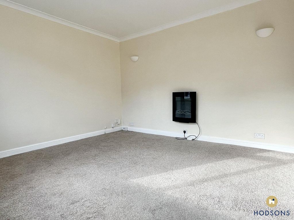Property photo 3 of 13 Living Room