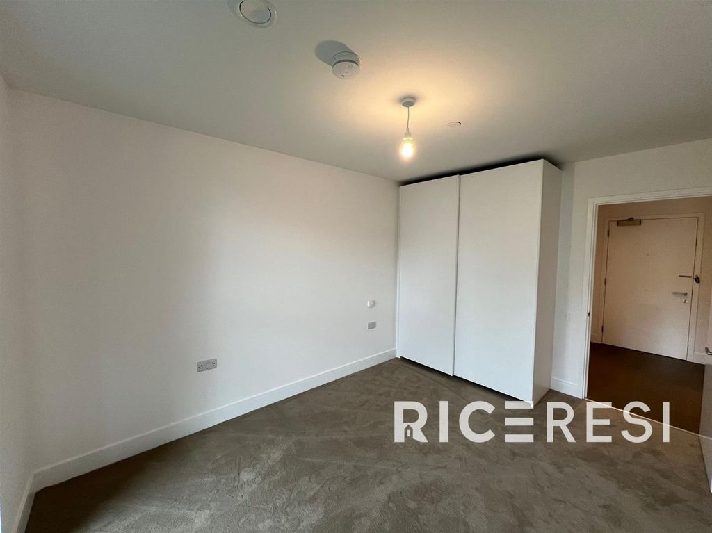 Property photo 2 of 6 Jq1Ytlpfu0-T6Hekl2Fajg.Jpg