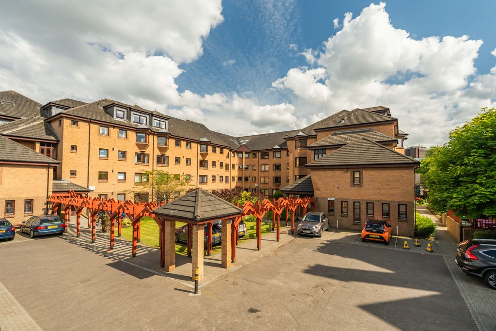 Property photo 1 of 21 Primary Property Image