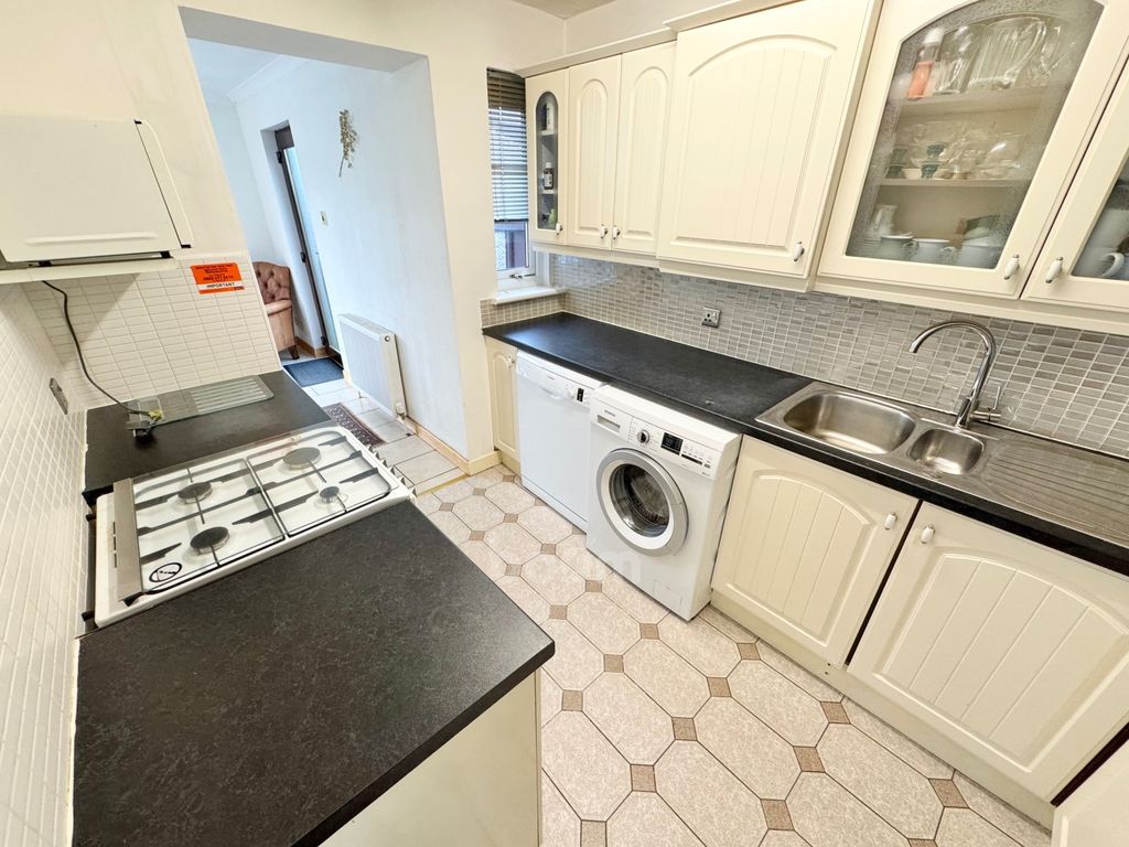 Property photo 3 of 24 Img_7215