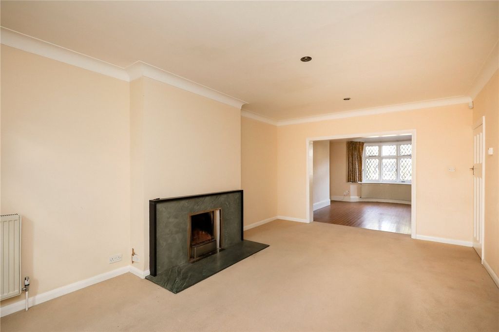 Property photo 2 of 16 Picture No. 10