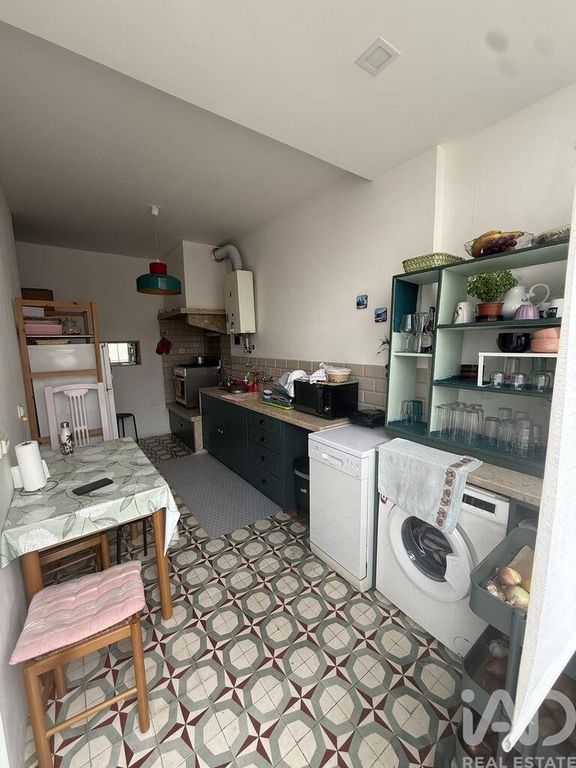 Property photo 1 of 25