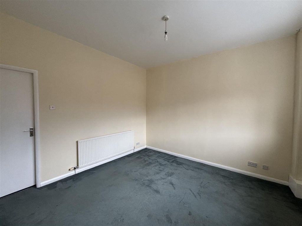 Additional image 5 of 2 bed flat to rentWrexham Street, Mold CH7