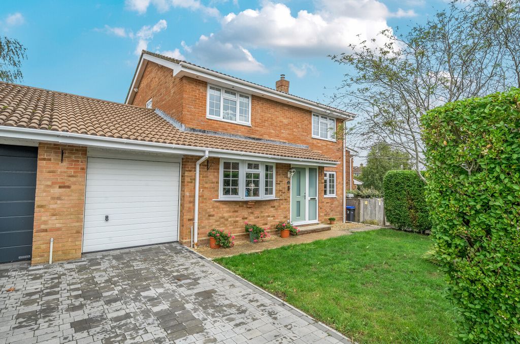 Property photo 2 of 20 1356888-2-68Cbe5F...
