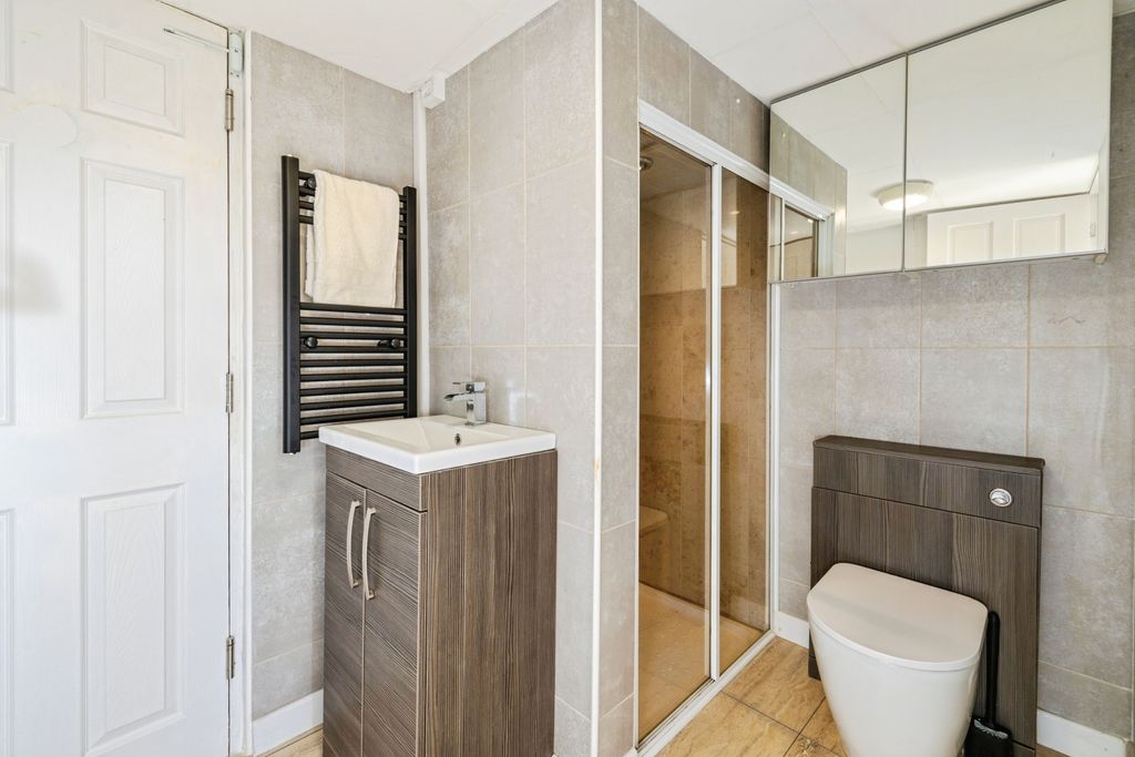 Additional image 10 of 3 bed detached house for saleChestnut Road, North Hykeham LN6