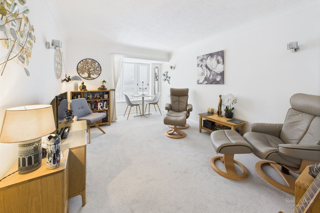 Property photo 2 of 13 1421-Hr-3.Jpg