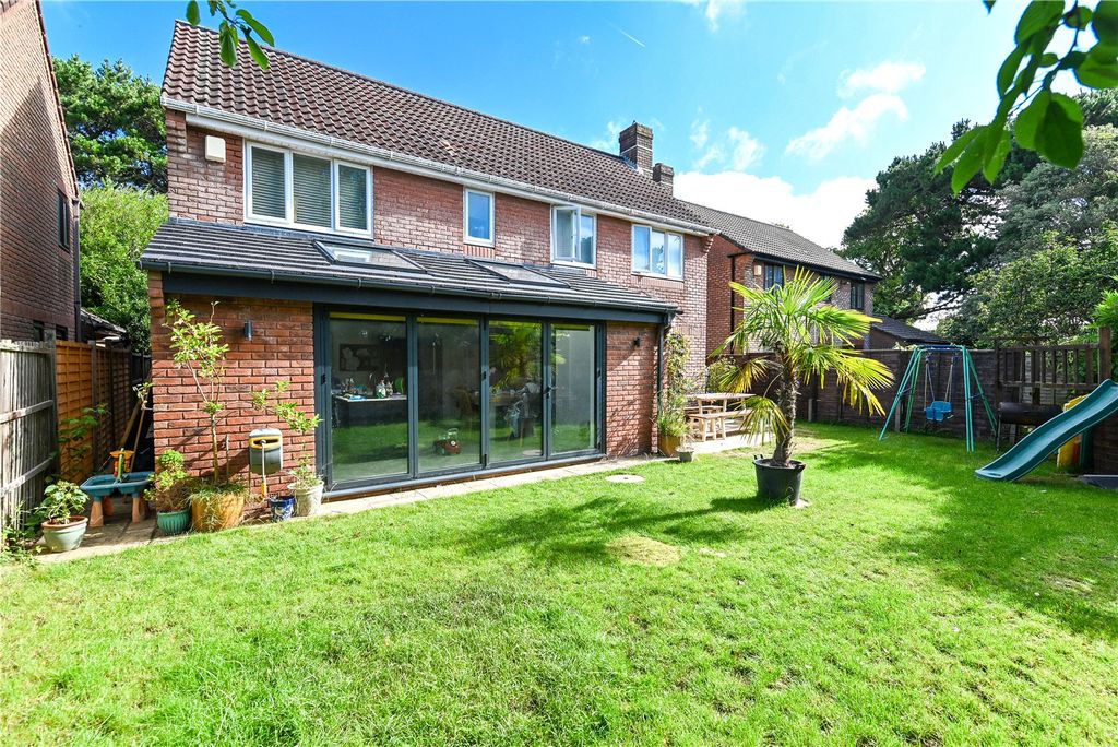 Property photo 1 of 20 Picture No. 22