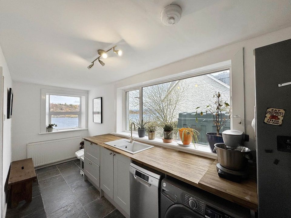 Additional image 12 of 6 bed detached house for saleRockfield, Pier Road, Tarbert, Argyll, Tarbert PA29